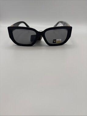Black Cat-Eye Women's Sunglasses